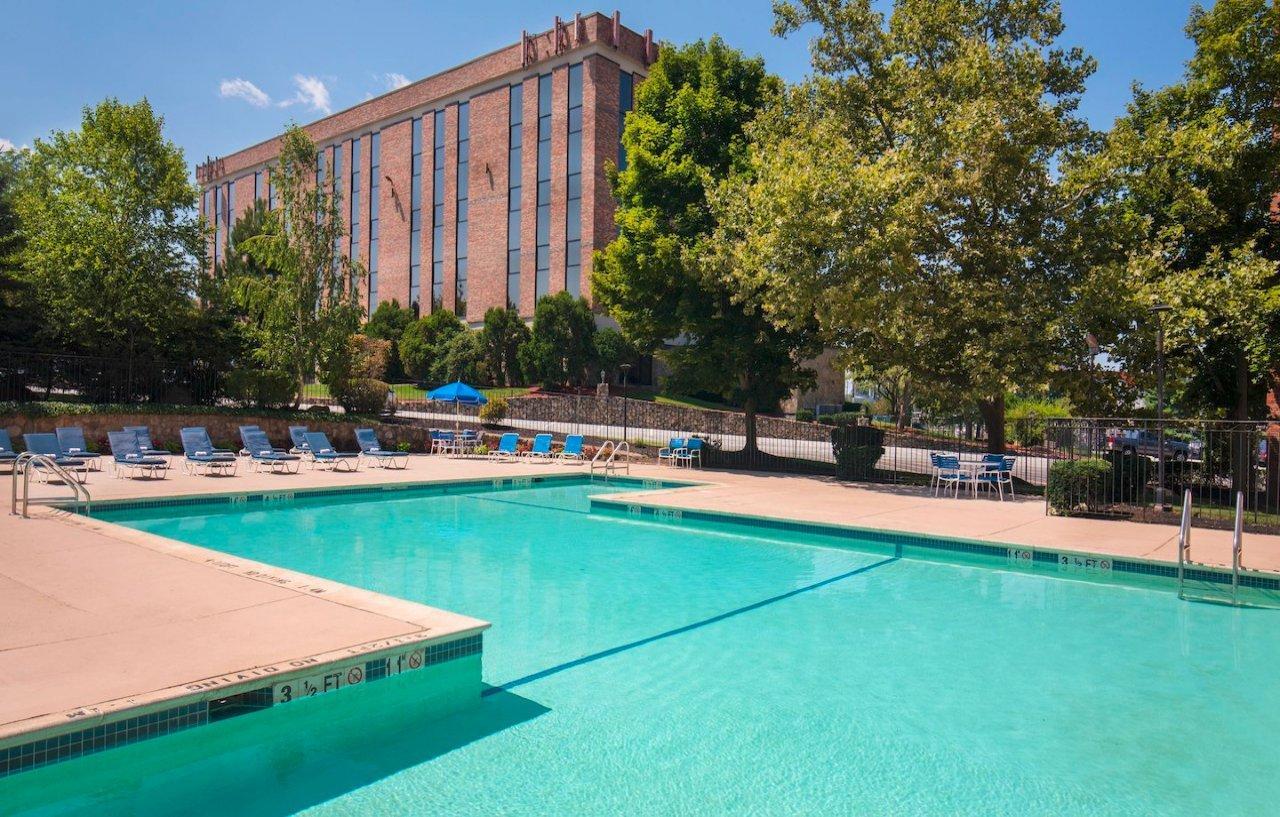 Sheraton Framingham Hotel & Conference Center Exterior photo